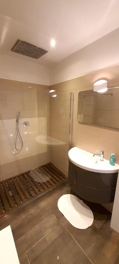 Elisabeth Waterfront Apartment Venetië Buitenkant foto