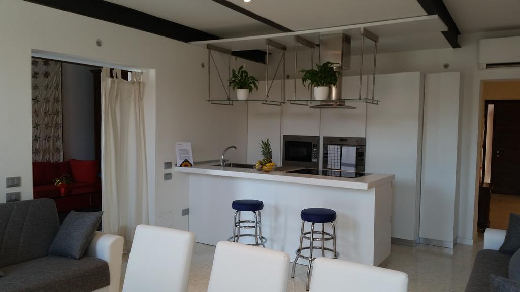 Elisabeth Waterfront Apartment Venetië Buitenkant foto